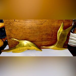 Vtg Pair of brass birds in flight wall decor